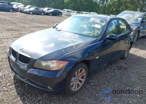 2007 BMW 328Xi z USA, uszkodzony, nr VIN WBAVC93537KX56779